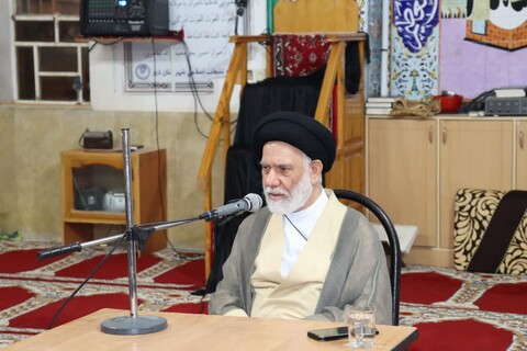 تصاویر/ بزرگداشت سالروز اقامه اولین نماز جمعه انقلاب اسلامی در شهرستان دیر