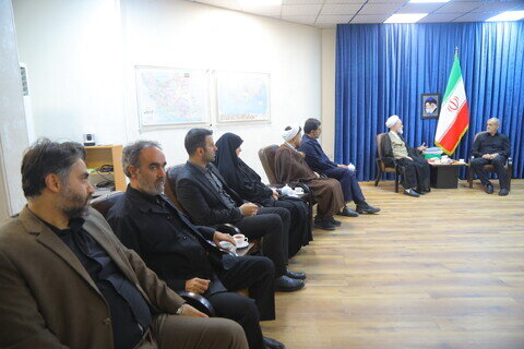 Imágenes / Encuentro del Presidente con el Director de los Seminarios Islámicos