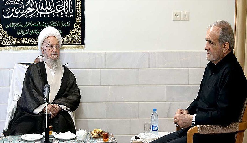آية الله العظمى مكارم الشيرازي: وحدة الشعب تعززت بعد العدوان الصهيوأميركي