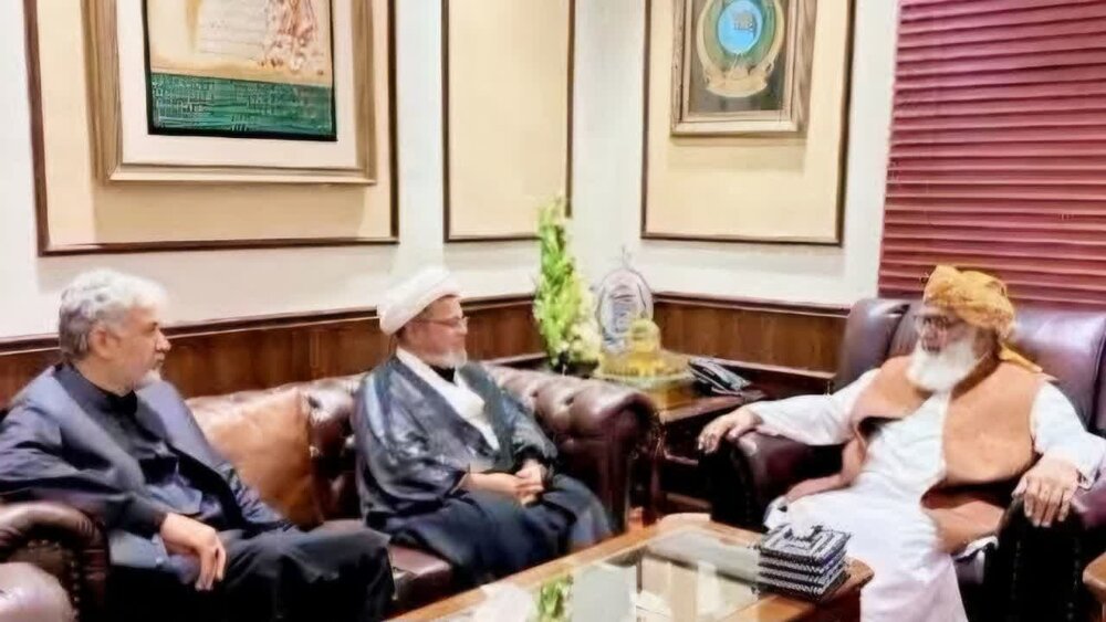 علامہ شبیر میثمی کی مولانا فضل الرحمن سے ملاقات / ملکی، سیاسی و مذہبی مسائل پر گفتگو