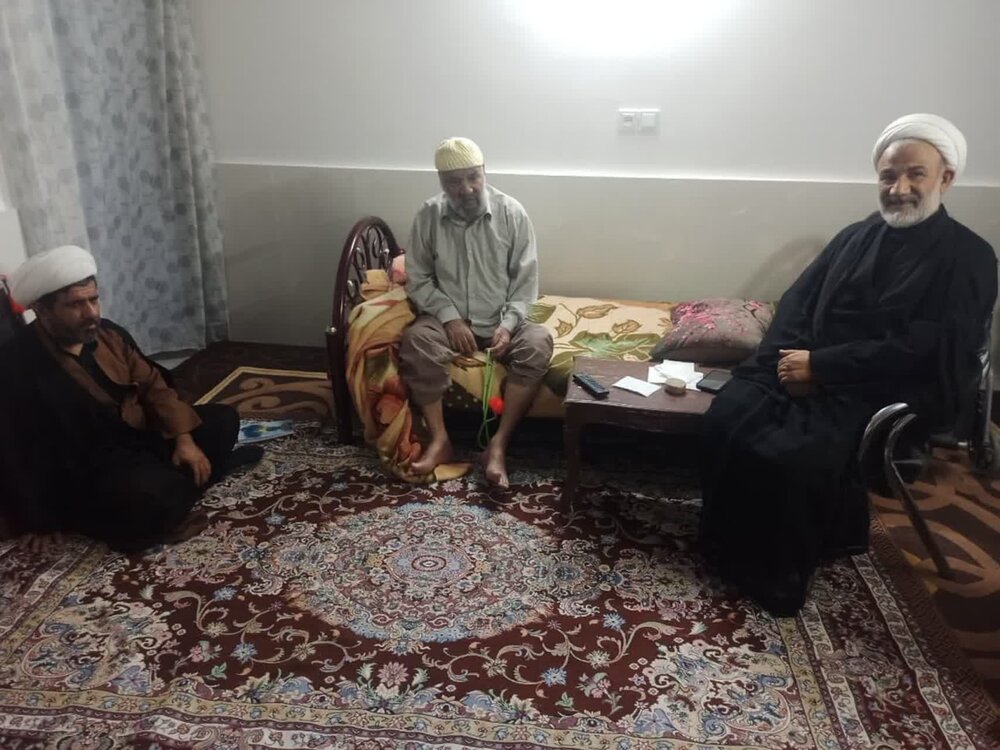 خانواده شهدا، میراث‌داران ارزش‌های انقلاب اسلامی هستند