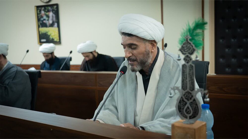 تصاویر|همایش ائمه جمعه در فردیس با حضور رئیس شورای سیاستگذاری ائمه جمعه کشور برگزار شد