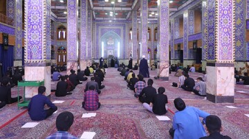 تصاویر/ آزمون ورودی حوزه های علمیه در استان یزد