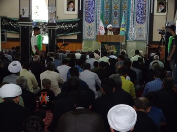 تصاویر/ اقامه نماز جمعه امروز شهرستان چهاربرج