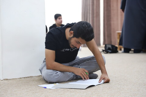 تصاویر/ آزمون ورودی حوزه های علمیه کردستان در سنندج