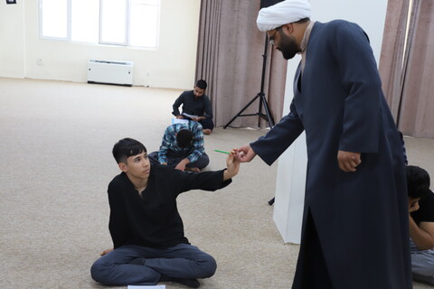 تصاویر/ آزمون ورودی حوزه های علمیه کردستان در سنندج