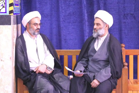 تصاویر/ آزمون ورودی حوزه های علمیه در استان یزد برگزار شد