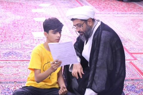 تصاویر/ آزمون ورودی حوزه های علمیه در استان یزد برگزار شد