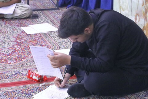 تصاویر/ آزمون ورودی حوزه های علمیه در استان یزد برگزار شد