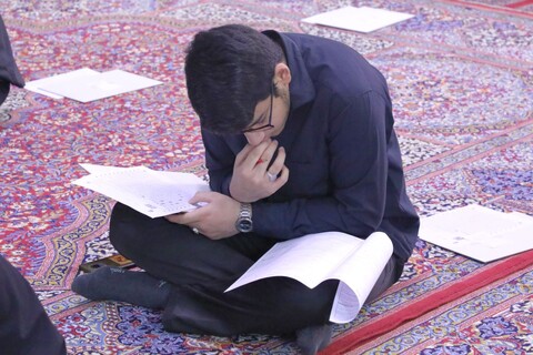 تصاویر/ آزمون ورودی حوزه های علمیه در استان یزد برگزار شد