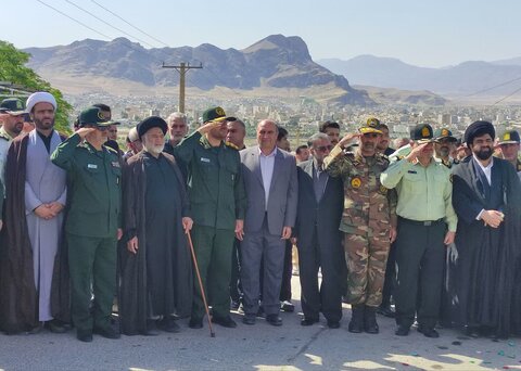 تشییع باشکوه پیکر شهید والامقام «علی بداق» در خرم‌آباد