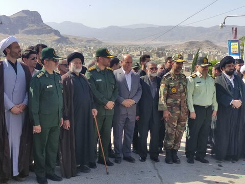 تشییع باشکوه پیکر شهید والامقام «علی بداق» در خرم‌آباد