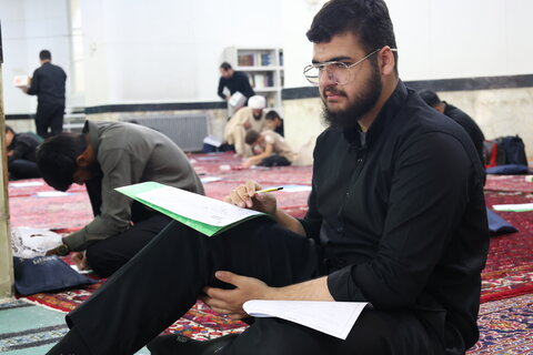 برگزاری آزمون ورودی حوزه علمیه در همدان