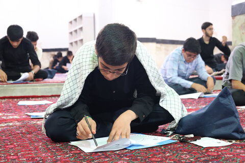 برگزاری آزمون ورودی حوزه علمیه در همدان