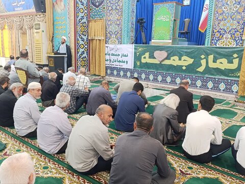نمازجمعه بوشهر به روایت تصاویر
