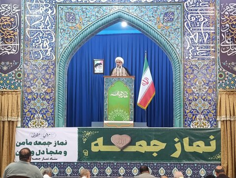 نمازجمعه بوشهر به روایت تصاویر