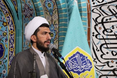 تصاویر/ اقامه نماز جمعه تکاب