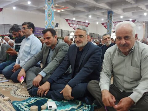 تصاویر/ نمازعبادی سیاسی جمعه کاشان