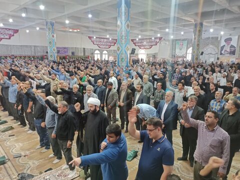 تصاویر/ نمازعبادی سیاسی جمعه کاشان