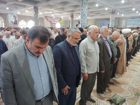 تصاویر/ نمازعبادی سیاسی جمعه کاشان