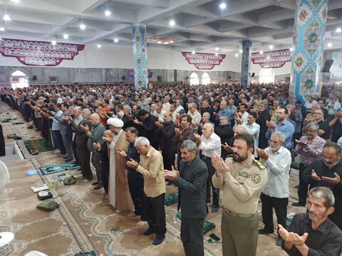 تصاویر/ نمازعبادی سیاسی جمعه کاشان