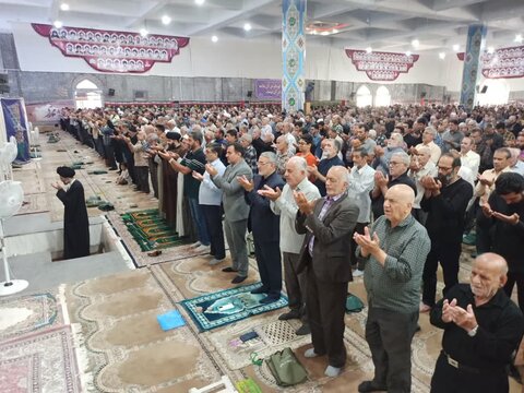 تصاویر/ نمازعبادی سیاسی جمعه کاشان