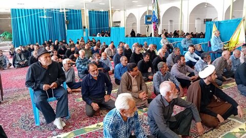 تصاویر/ نماز جمعه و راهپیمایی در شهر یزدان‌آباد