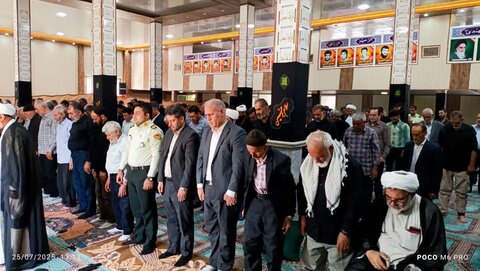 تصاویر/ اقامه نماز جمعه شهر کشاورز