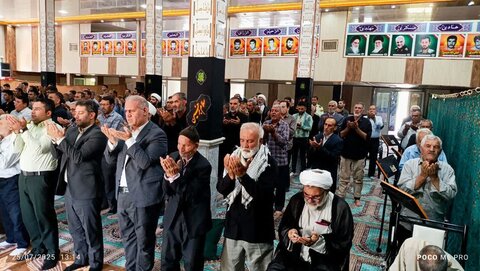 تصاویر/ اقامه نماز جمعه شهر کشاورز