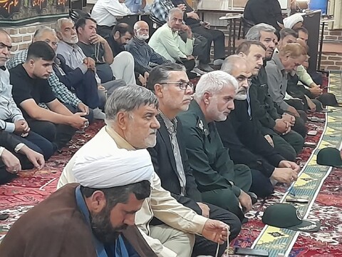 تصاویر/ اقامه نمازجمعه در شبستر