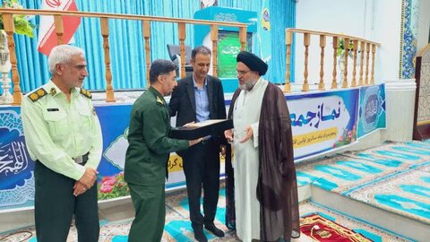 نمازجمعه شهر جم به روایت تصویر