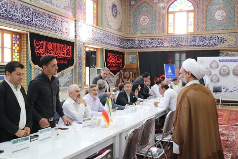 تصاویر/ اقامه نمازجمعه در جلفا