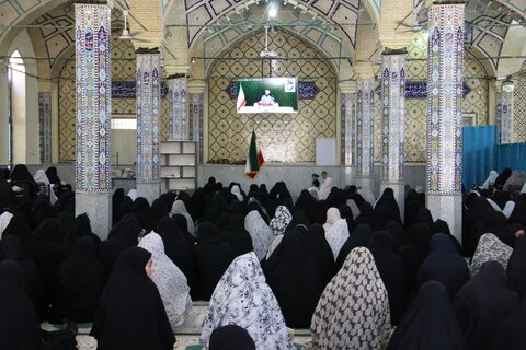 تصاویر/ نماز جمعه شهر ماهان