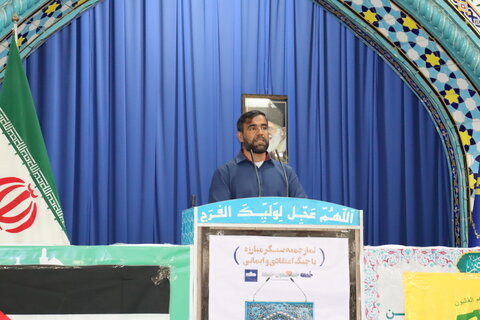 نمازجمعه دیر به روایت تصویر