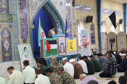 نمازجمعه دیر به روایت تصویر