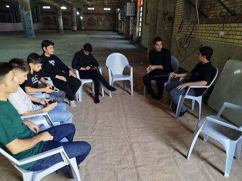 تصاویر کلاس‌های اوقات فراغت طرح تربیتی شهید حاجی‌زاده در خرم آباد