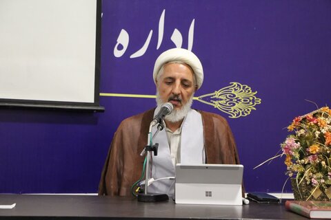 کارگاه آموزشی و مهارتی مدیریت فرهنگی در ملایر