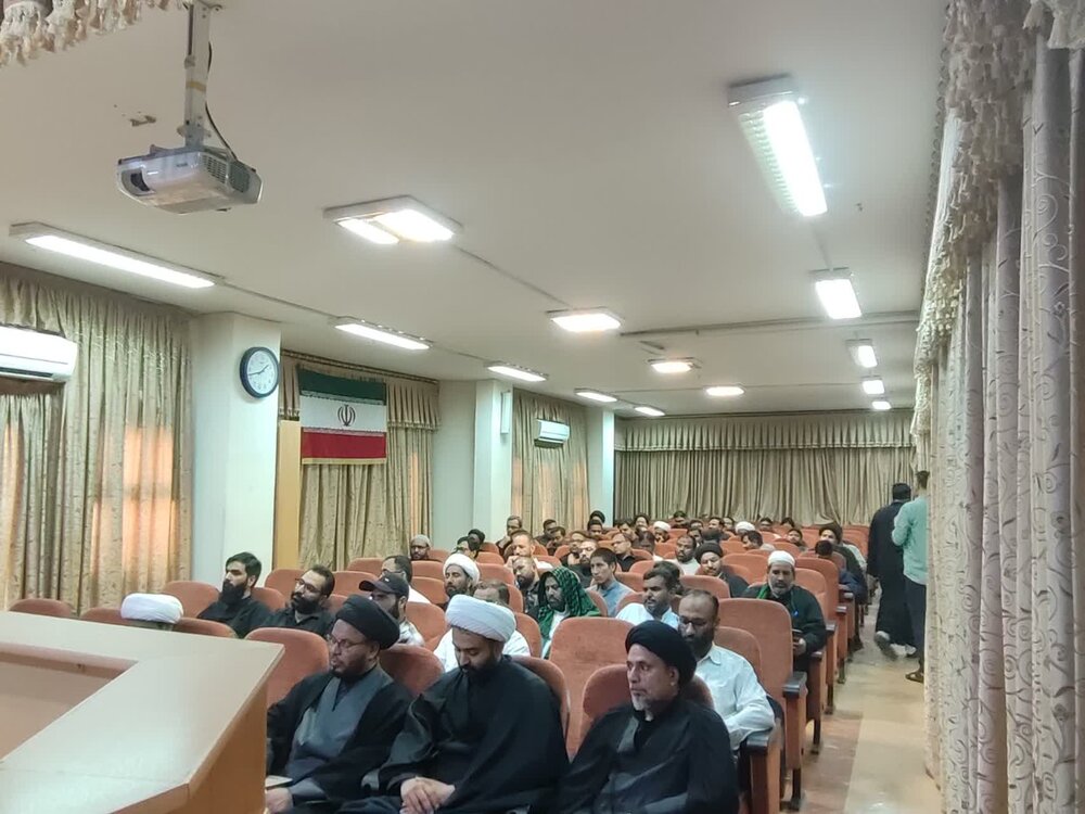 نماینده جامعة المصطفی العالمیه در هند: خدمت به طلاب هند وظیفهای الهی و مقدس است