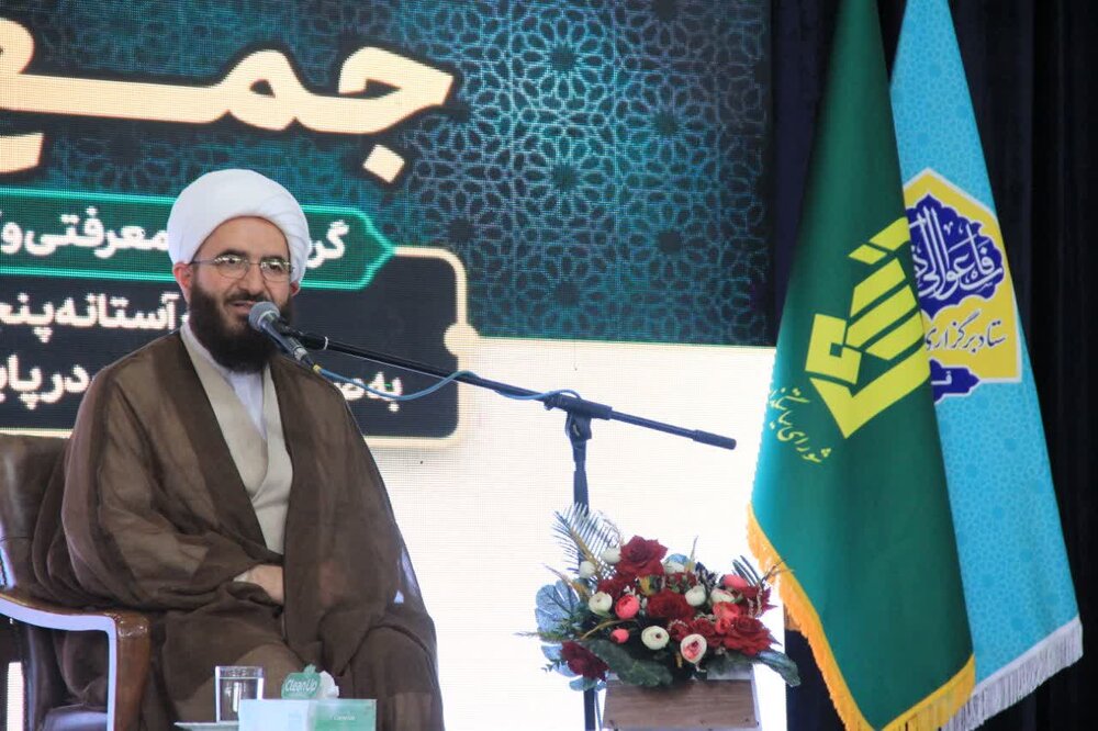 نماز جمعه تنها یک دستاورد نیست، خون‌آورد انقلاب اسلامی است / شوق خدمت مردمی در۹۰۰ پایگاه سراسر کشور