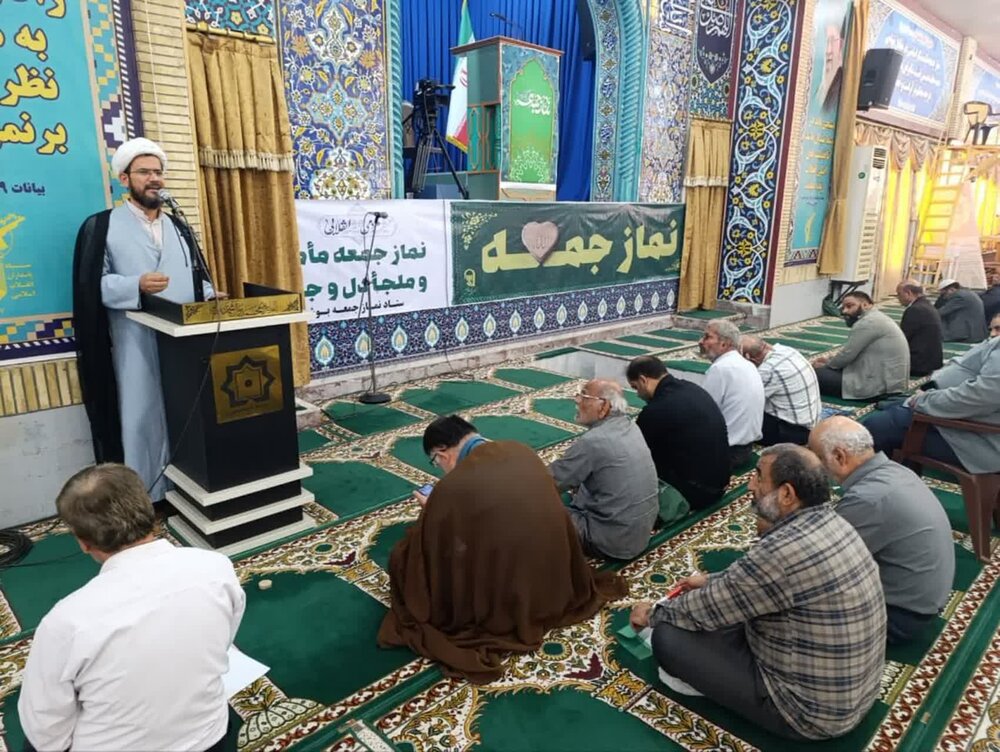 جبهه مقاومت با اقتدار و ایستادگی ضربات سهمگینی به دشمن وارد کرده است