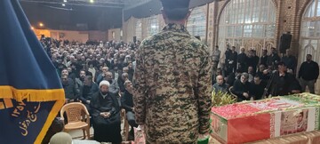 مراسم گرامی‌داشت شهید دفاع مقدس صادق پشت‌یافته در شهر میانرود دزفول + تصاویر