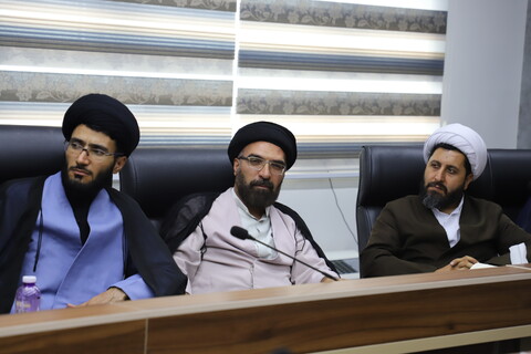 تصاویر/جلسه پایش پرونده طلاب مدارس علمیه کردستان