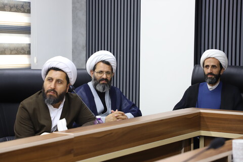 تصاویر/جلسه پایش پرونده طلاب مدارس علمیه کردستان