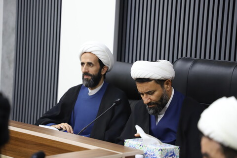 تصاویر/جلسه پایش پرونده طلاب مدارس علمیه کردستان