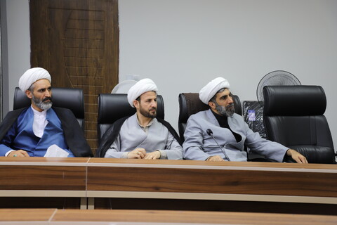 تصاویر/جلسه پایش پرونده طلاب مدارس علمیه کردستان