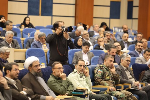 تصاویر / شورای اداری همدان