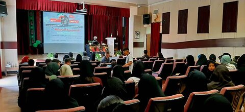 تصاویر/ برگزاری نشست های 《حسینیه اندیشه》 در شهرستان‌های همدان