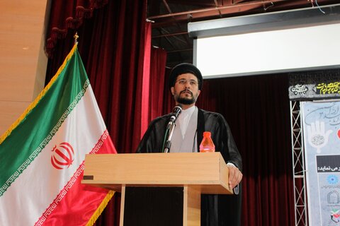 تصاویر/ برگزاری نشست های 《حسینیه اندیشه》 در شهرستان‌های همدان