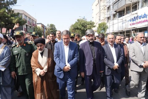 تصاویر/ تشییع پیکر مطهر شهید جواد نارنجی در ارومیه