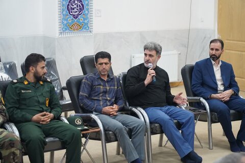 تصاویر جلسه هماهنگی و برنامه ریزی مراسم اربعین شهدای لرستانی جنگ ۱۲ روزه رژیم غاصب صهیونیستی